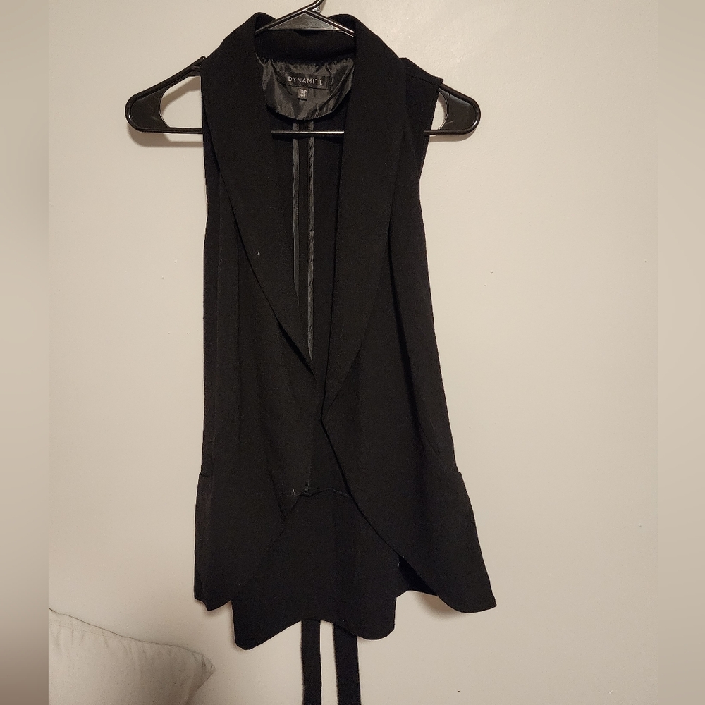 Dynamite Elegant Black Outerwear